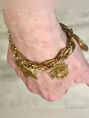 Vintage Gold Tone Asian Charm Bracelet Chinese Symbols Buddha Style